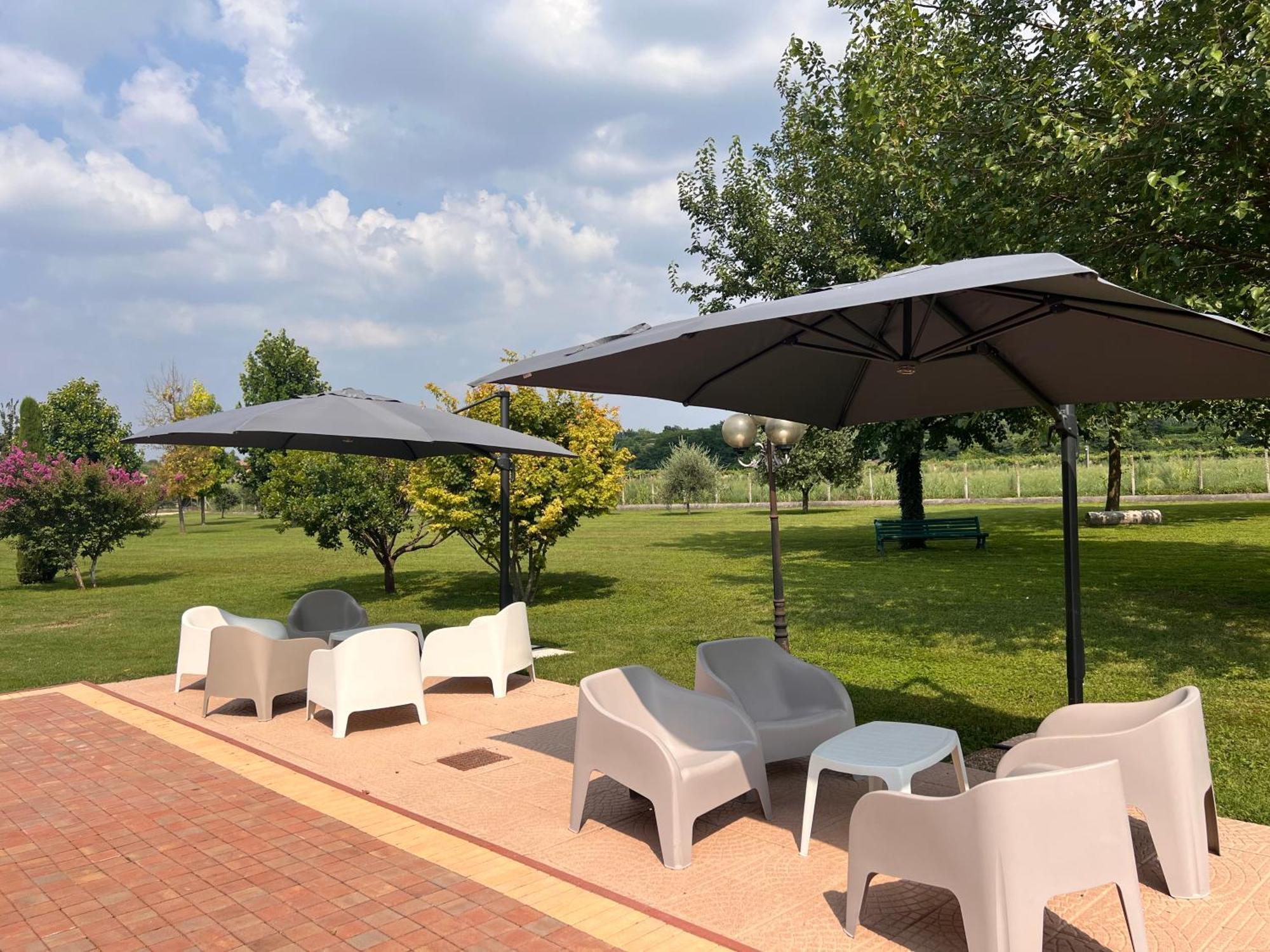 Appartamento "Casa Vacanze Corte Ara Decima" Сона Екстериор снимка