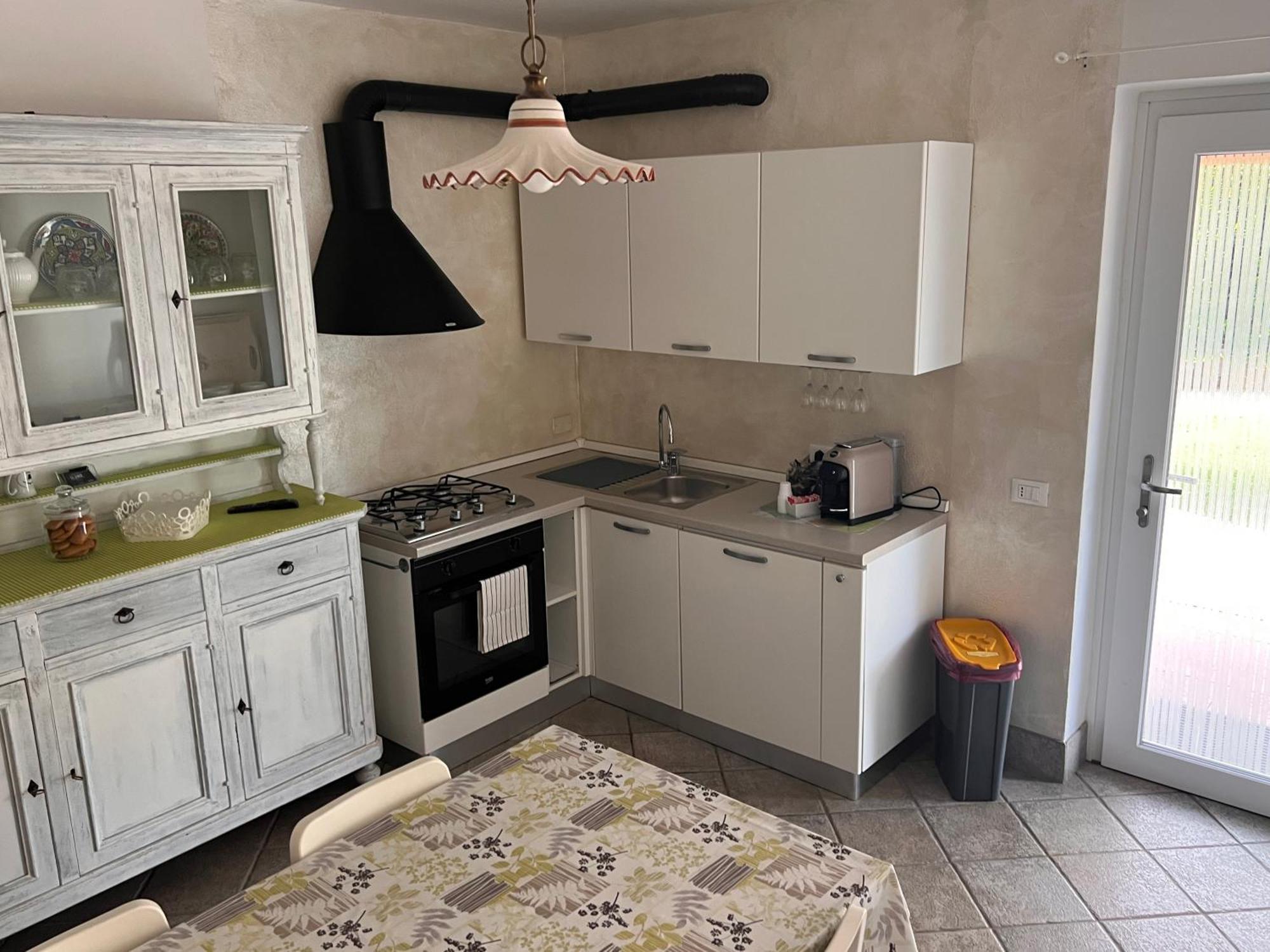 Appartamento "Casa Vacanze Corte Ara Decima" Сона Екстериор снимка